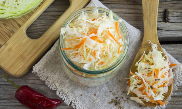 Как иностранцы сошли с ума по российской квашеной капусте