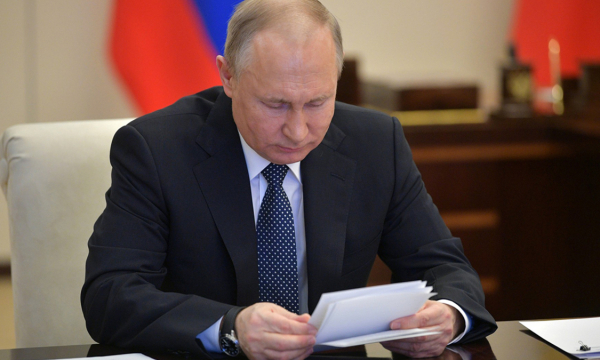 Где Путин возьмет деньги на новые выплаты россиянам