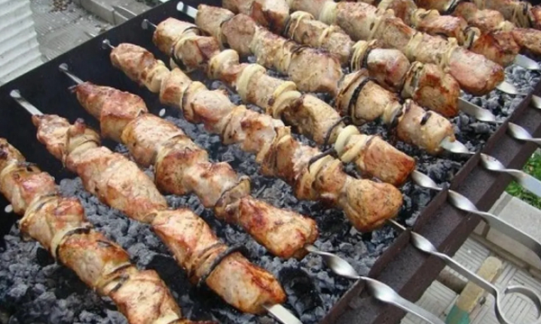Мясо, приготовленное на огне: чем опасны шашлык и барбекю
