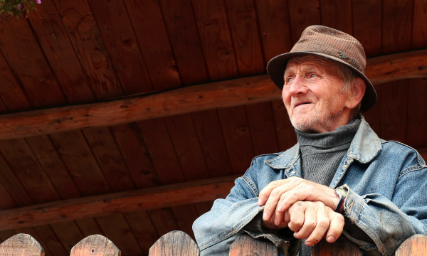 С 1 июня повысят пенсии: Кому сделают прибавку и в каком размере